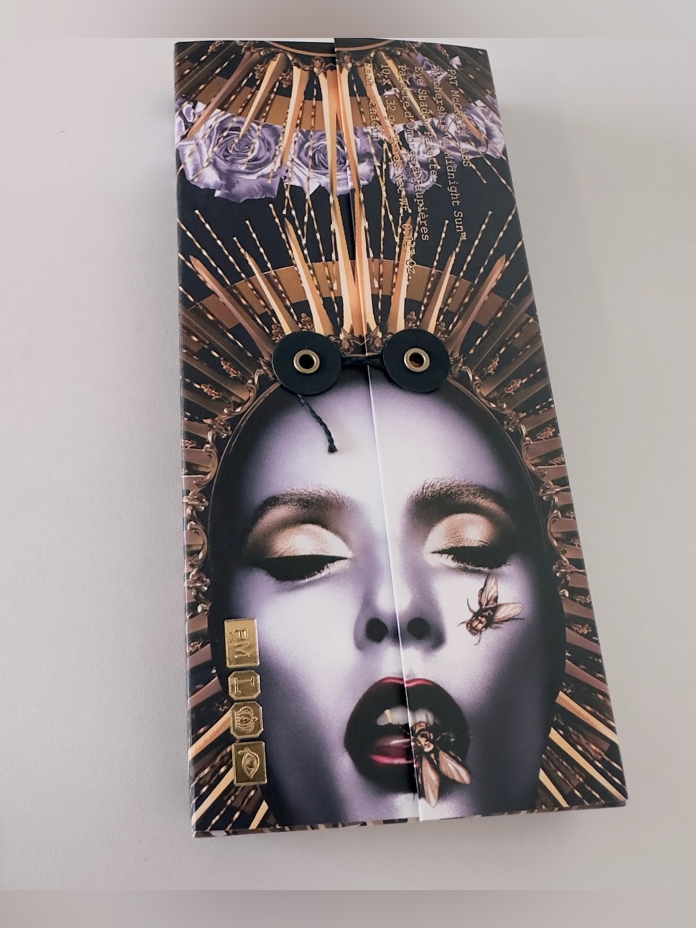 Pat McGrath Mothership VI: Midnight Sun Eyeshadow Palette - Picture 2 of 14